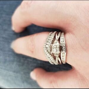Zales Size 6.5 White Gold 3 Piece Diamond Ring Set $1300 OBO